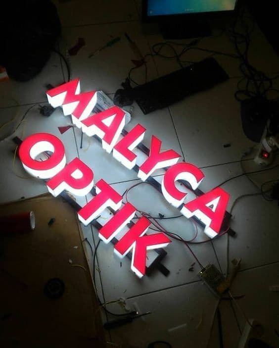 Akrilik LED Signboard - Artisan Bakery